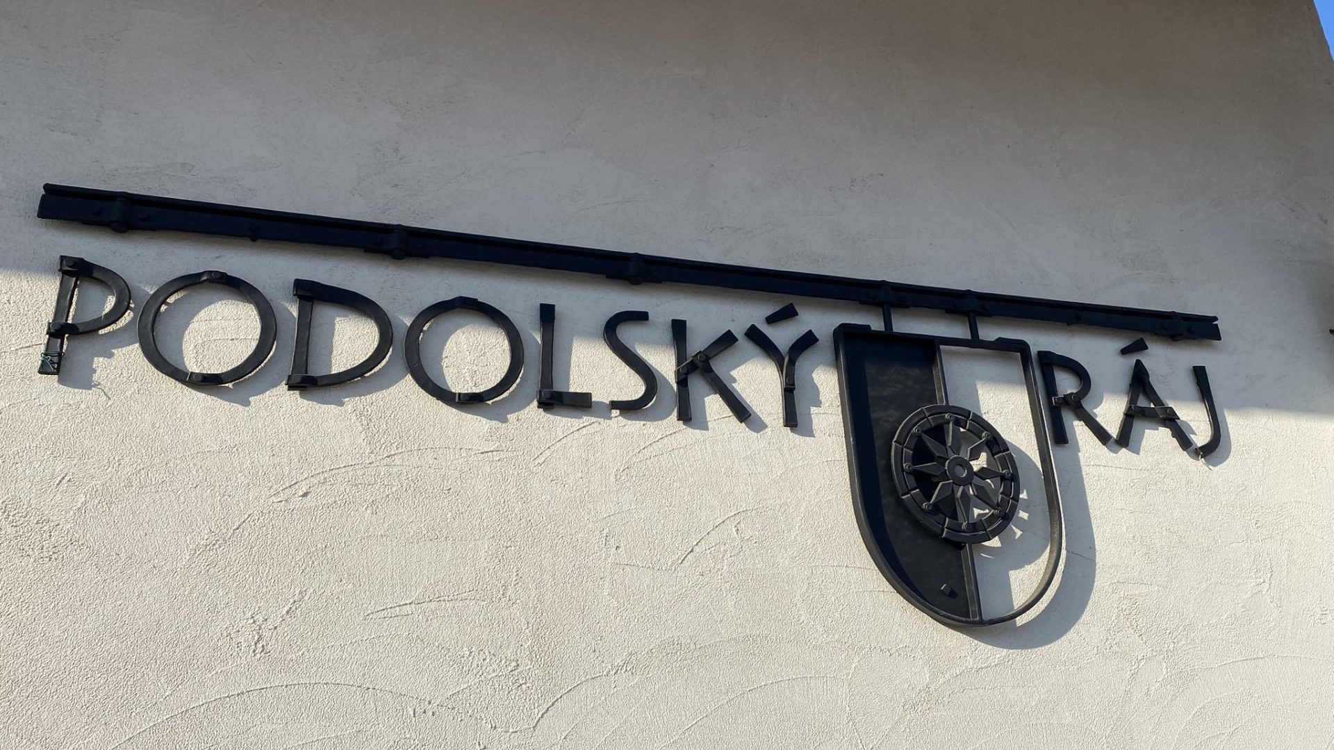 certova-kovarna-exteriery-17