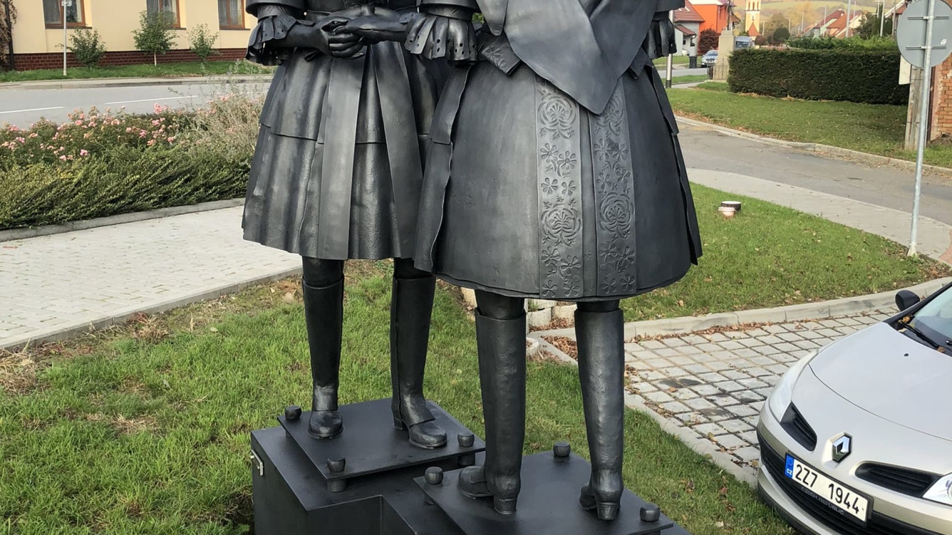 certova-kovarna-sochy-podoli-3