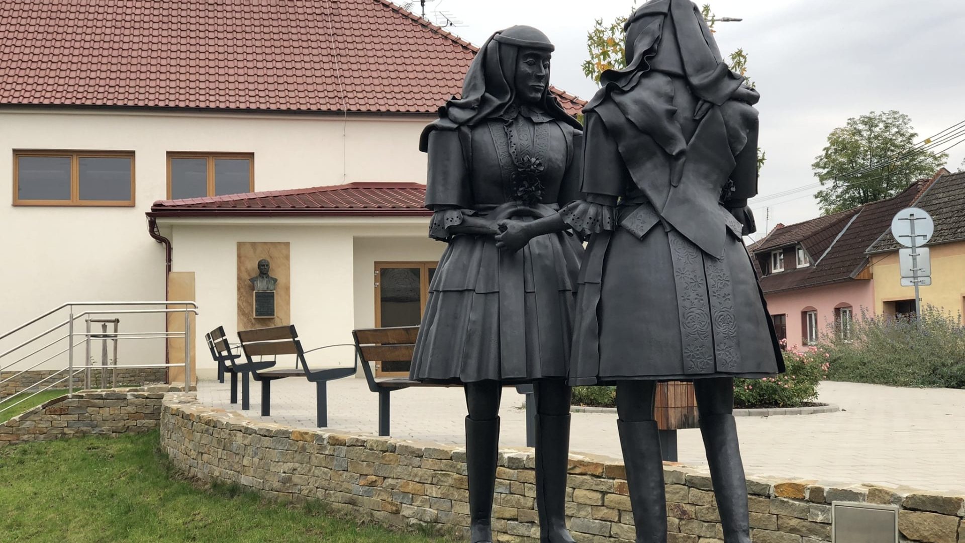 certova-kovarna-sochy-podoli-7